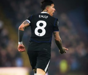 开云官网-贡献一次助攻，恩佐赛后更新社媒，发布图集庆祝胜利